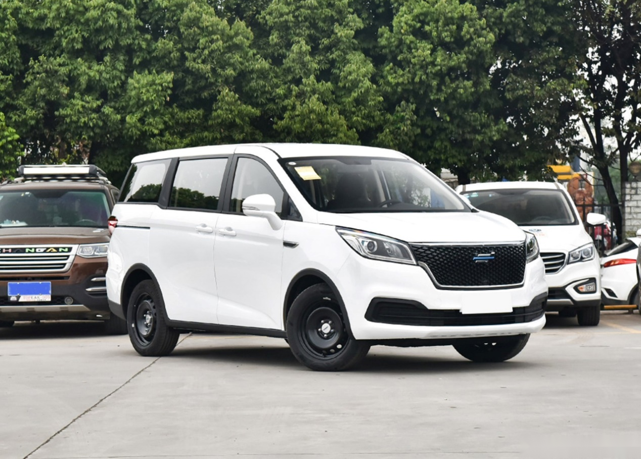 国产mpv新贵:长安欧尚科尚,更加时尚帅气,7.98万起便宜