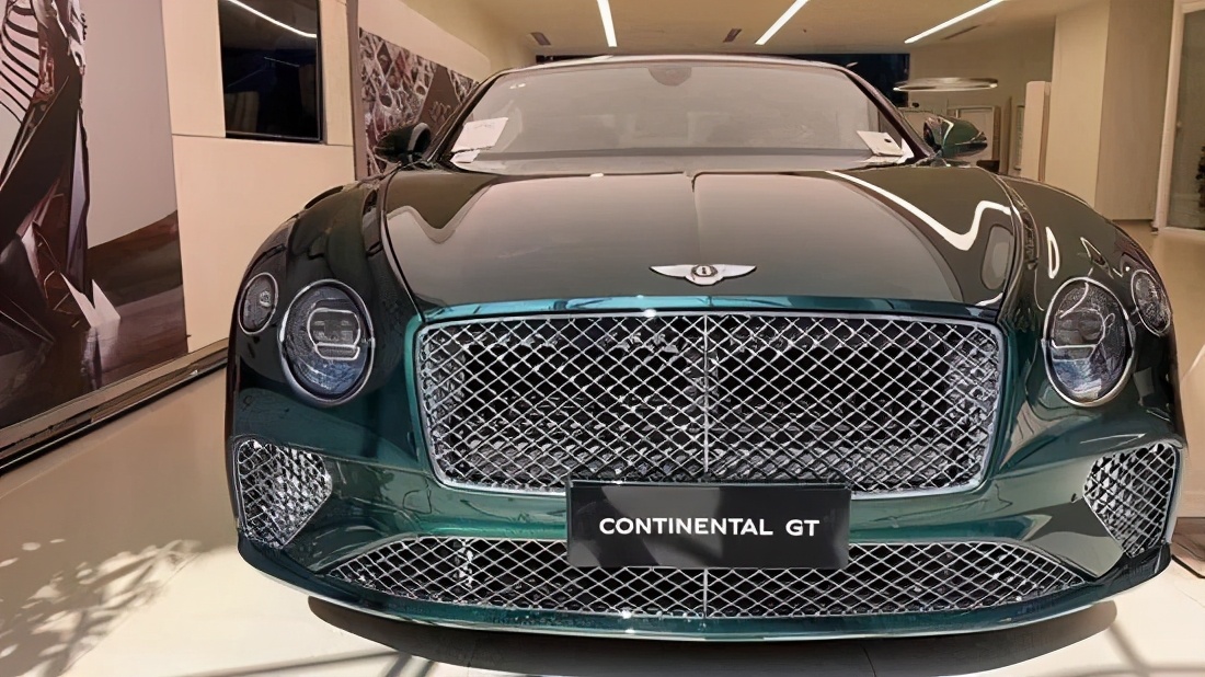 新款宾利欧陆gt让人有更为亲近自然的感觉