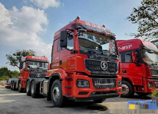 内外大换新专属动力加轻量化升级全新陕汽德龙m3000s牵引车