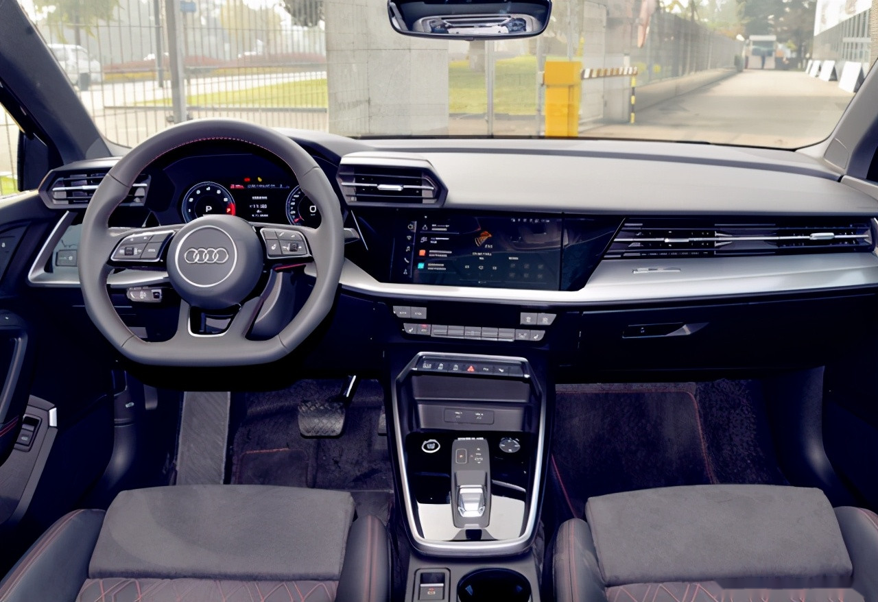 新一代奥迪a3l全方位升级低配变高配价格上调还能火爆吗