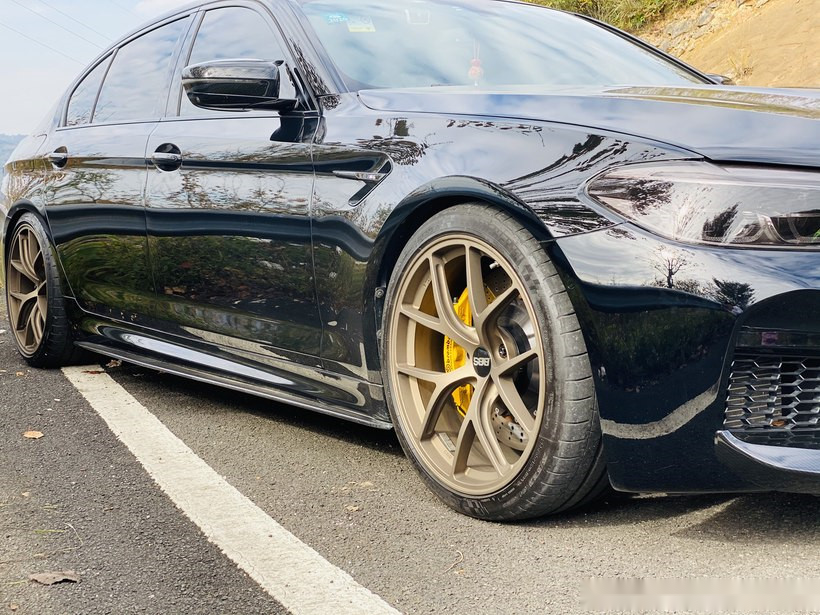 黑武士的改装历程,宝马530li改装分享