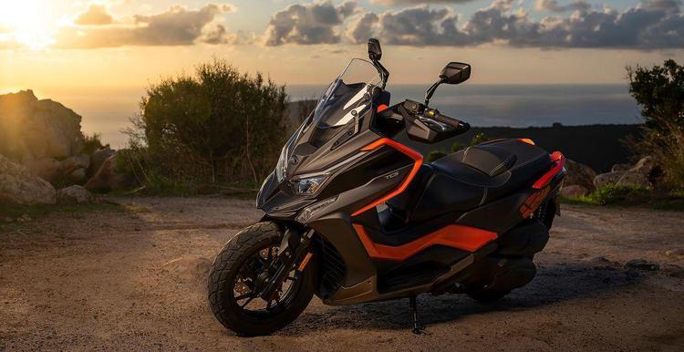 光阳adv踏板dtx360参数配置公布,售价会比赛艇300贵多少_易车