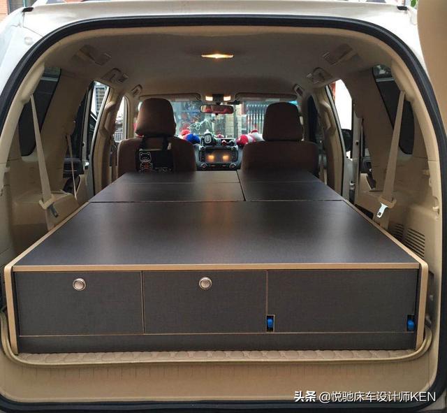 床车设计疑问解答一:床板如何支撑?尤其是第二排座椅放倒不平