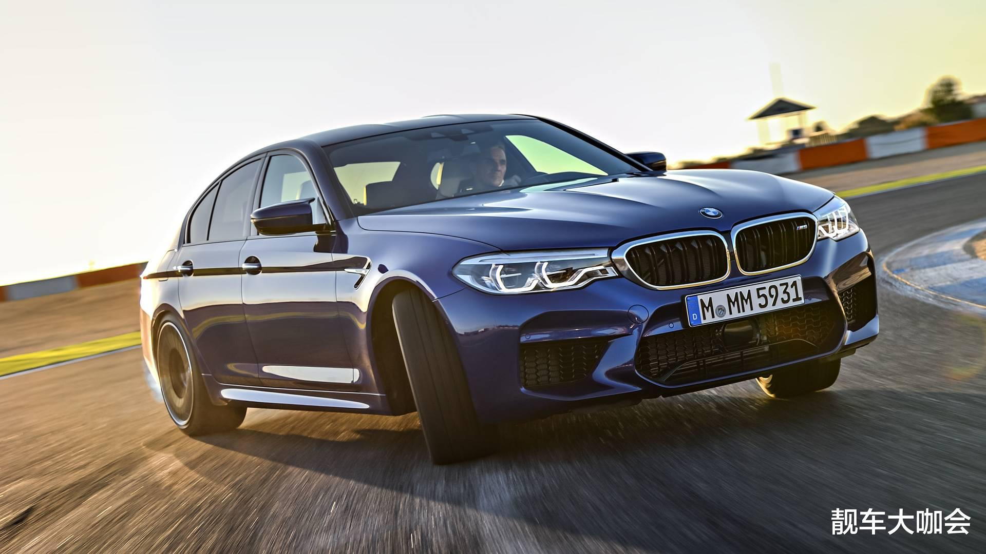 全新宝马m5低调波澜不惊的外观下隐藏着一颗超跑的心