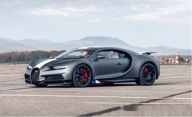 布加迪为纪念法国空军推出凯龙飞行员特别版跑车