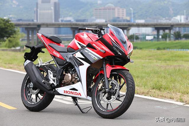 铃木gsxr150合资就是闹着玩摩托还得靠进口