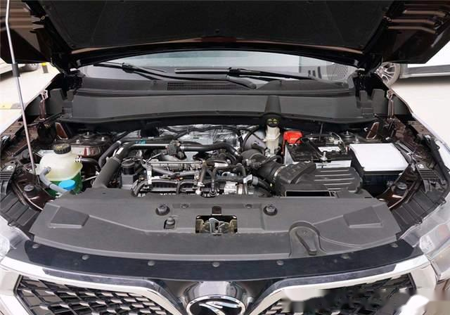 缺点三:发动机源自三菱,无核心技术东南dx7星跃除了在外观上没有新意