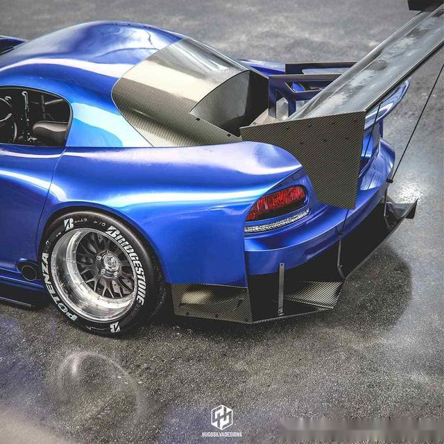 比福特野马还像肌肉跑车,道奇蝰蛇,夸张的改装设计_易车