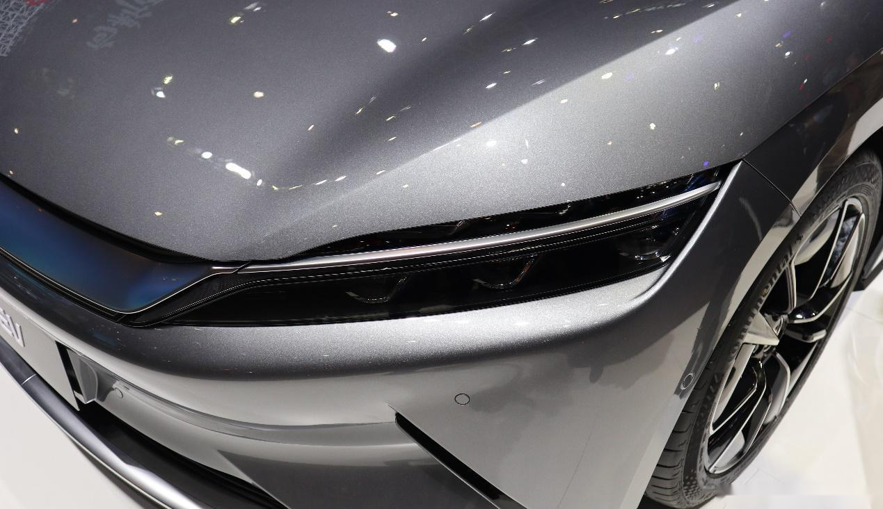 比亚迪王朝系列未来概念汉ev实拍解析性能是重点