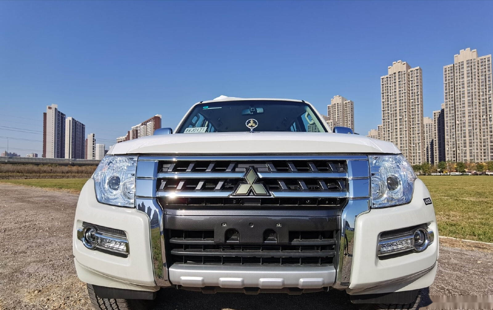 最后的三菱帕杰罗落地30万山猫元素再升级越野真给力