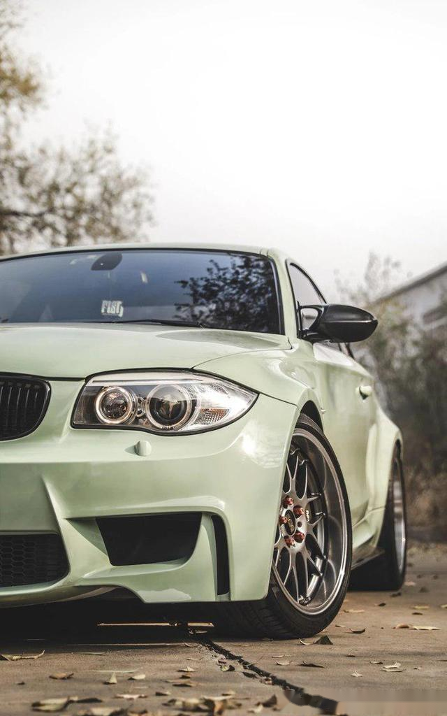 街头风格bmw1m精致又精明