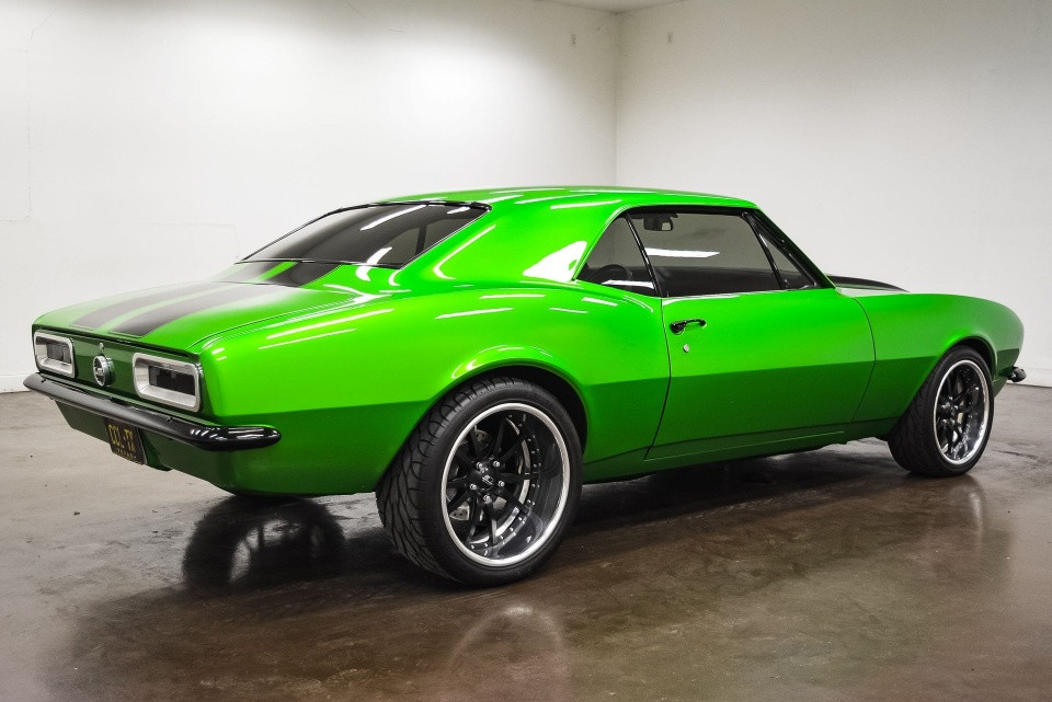 经典肌肉车1967雪佛兰科迈罗重回现实的修复之旅