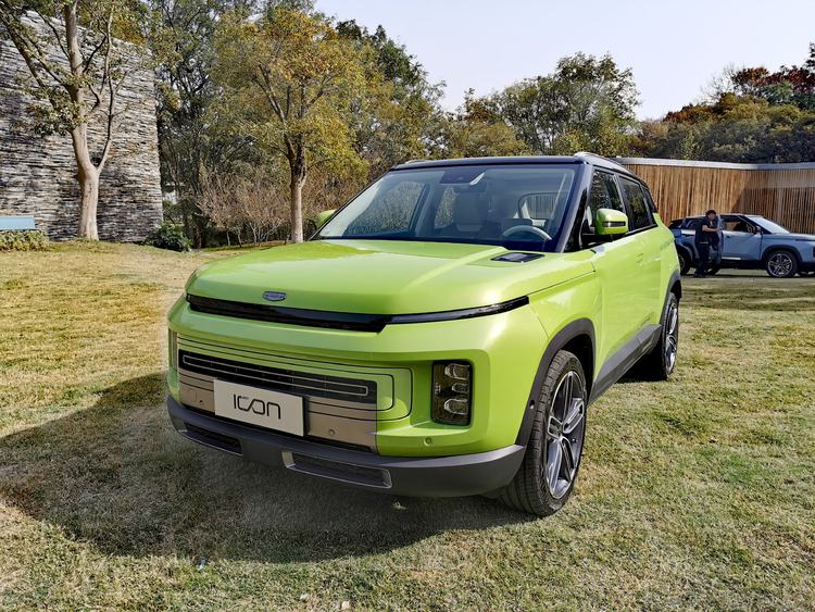 吉利icon上市外观车身颜色