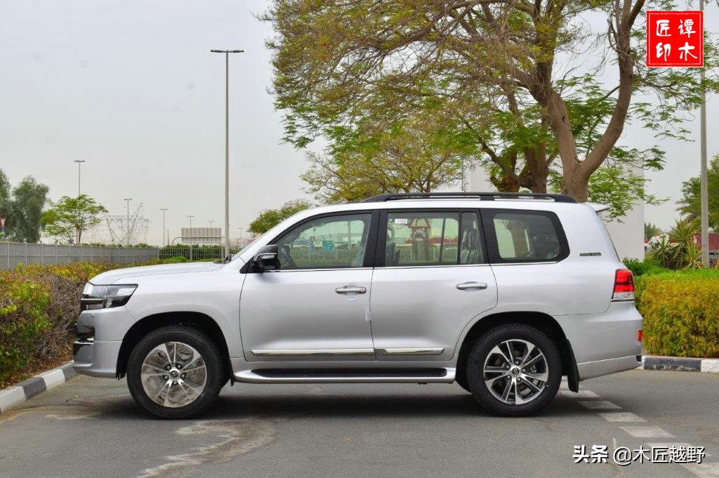 2021款丰田d4d柴油越野车您想要的全都有