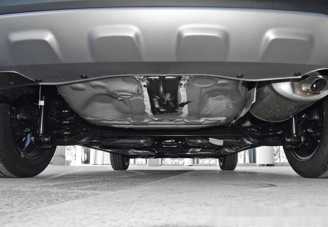 东风本田life来福酱无论动力空间还是配置都有越级表现