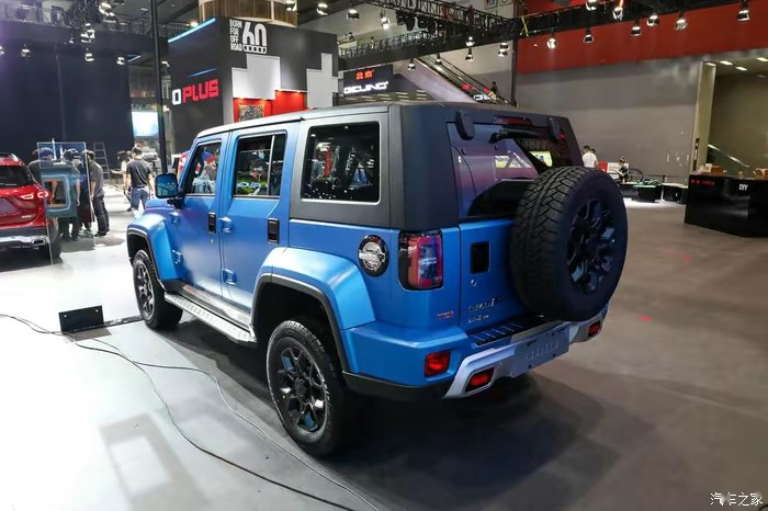 打卡广州车展北汽bj40国六柴油版发布油耗低更香了