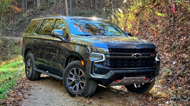 2021年雪佛兰塔霍tahoe:25年来一直是强大的suv