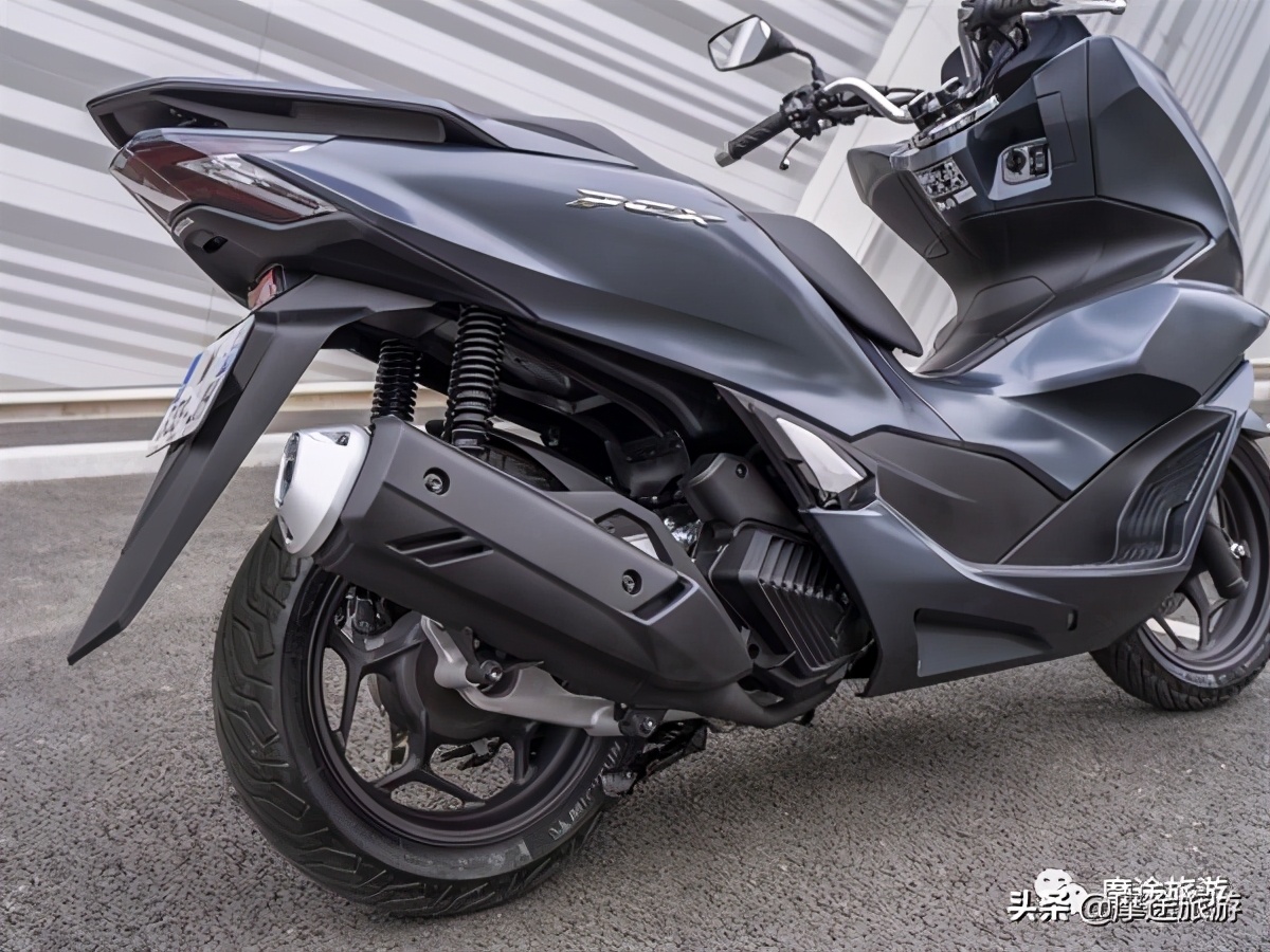 本田小踏板pcx125亲测榨9kw功率一桶油385公里