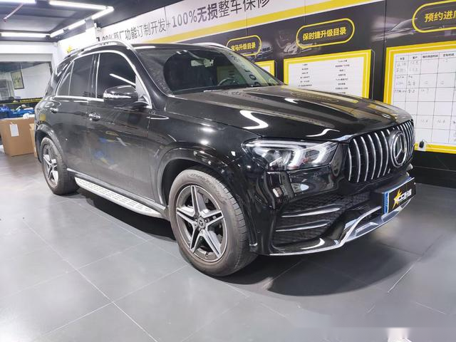 在竞速的江湖快意恩仇奔驰gle350改amggle53中网及尾喉