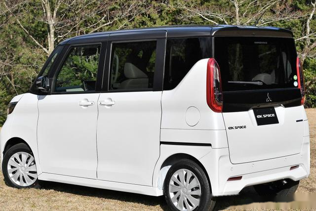 三菱版"北斗星"来了,售价5万起,搭1.0t油耗3.9l,配4座布局