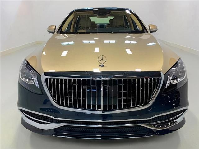 迈巴赫s560款车型售价21988万元