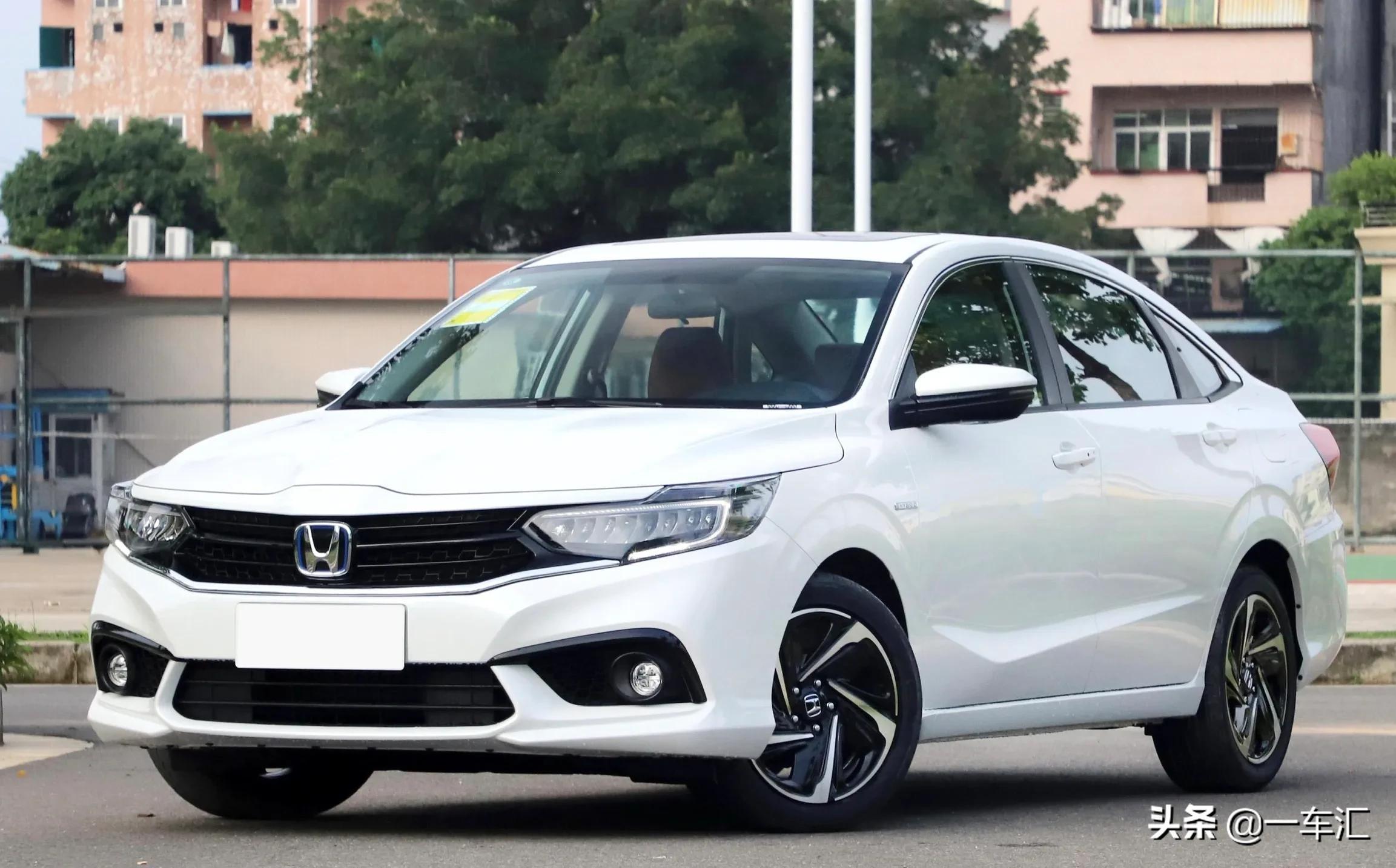 轿车,想必国内消费者对其都已不再陌生,但大部分都集中于中型和中大型