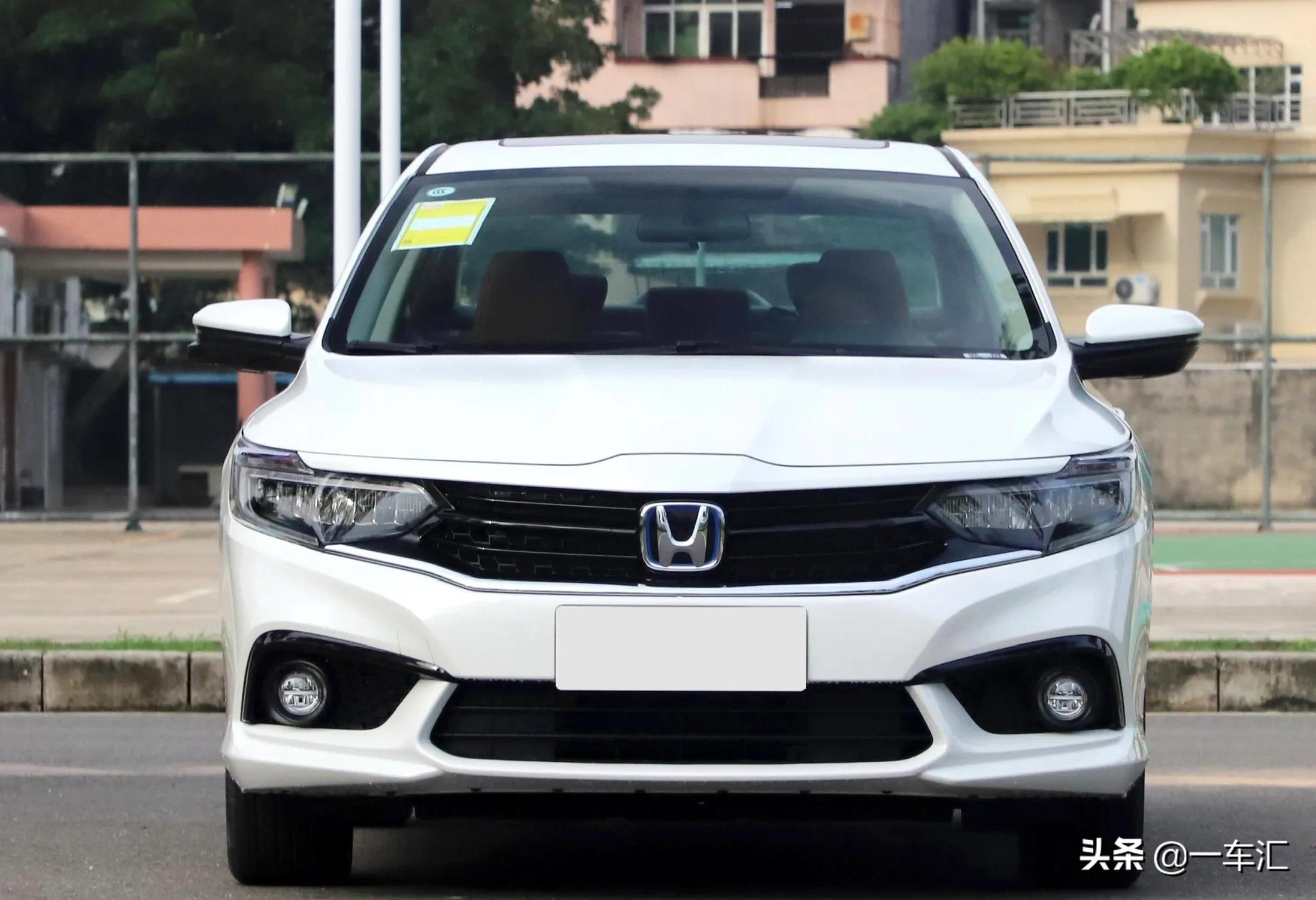 轿车,想必国内消费者对其都已不再陌生,但大部分都集中于中型和中大型