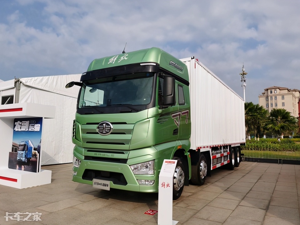 解放j7外观-轴距-驾驶室-易车