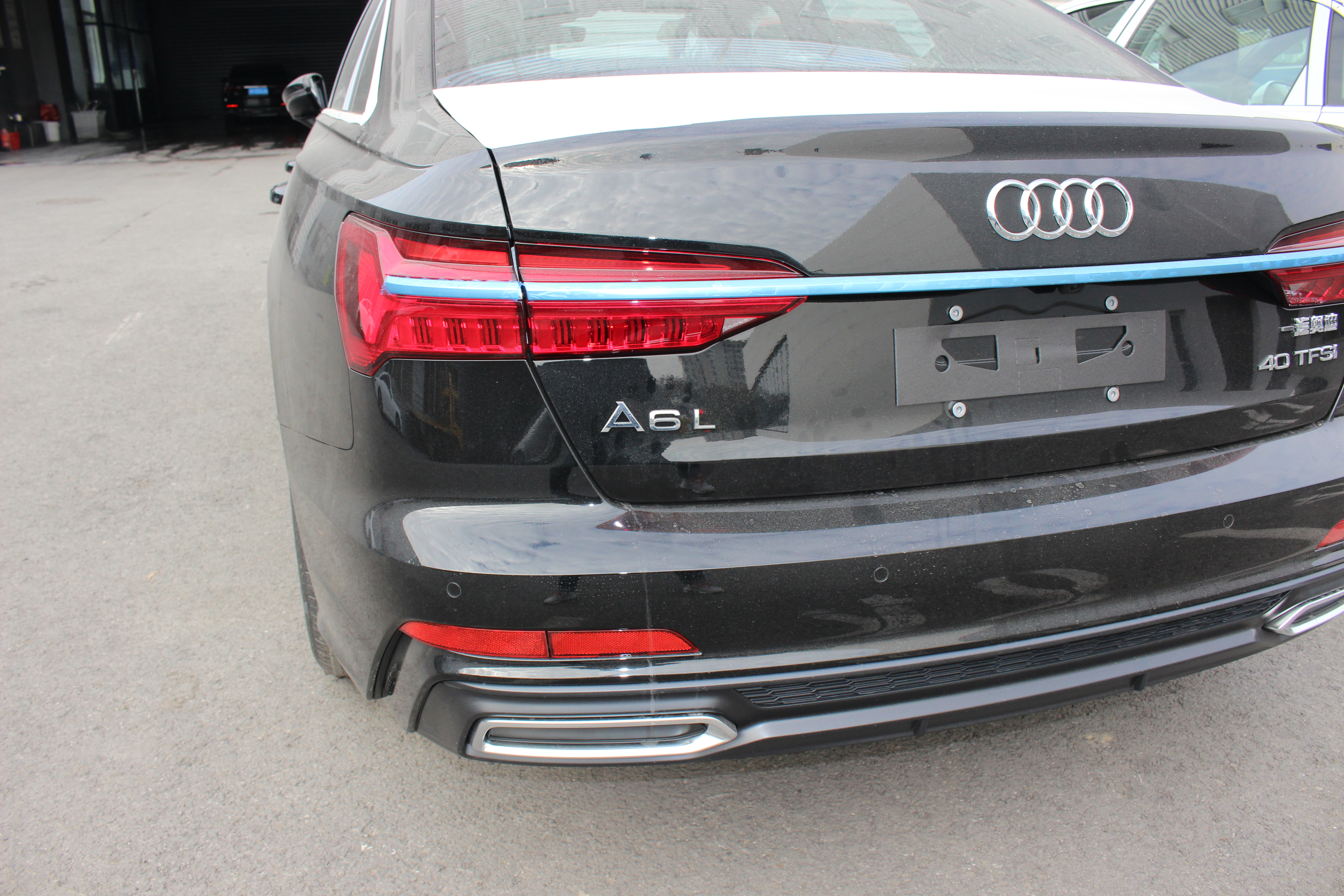 奥迪a6l裸车价(奥迪a6l裸车价格)