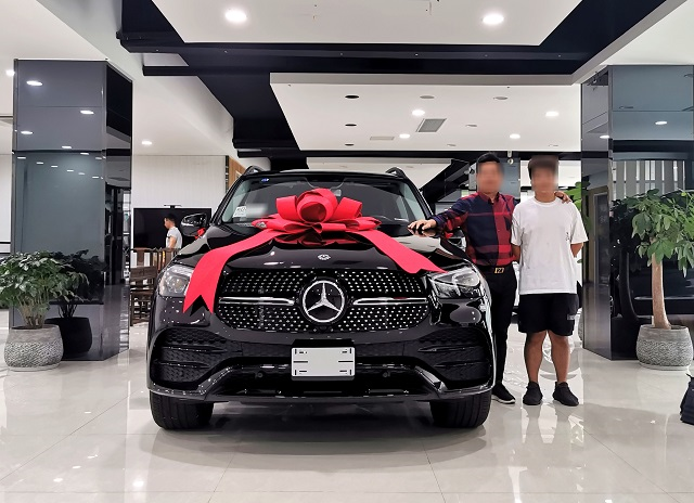 2020奔驰gle450提车作业入手顶配