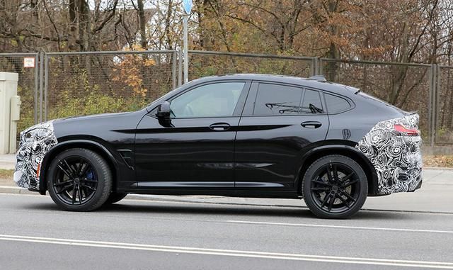 黑武士造型,新款宝马x4 m路试谍照曝光,有望2022年发布_易车网