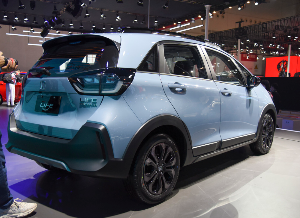 东风本田life正式上市售978万元起搭15l动力