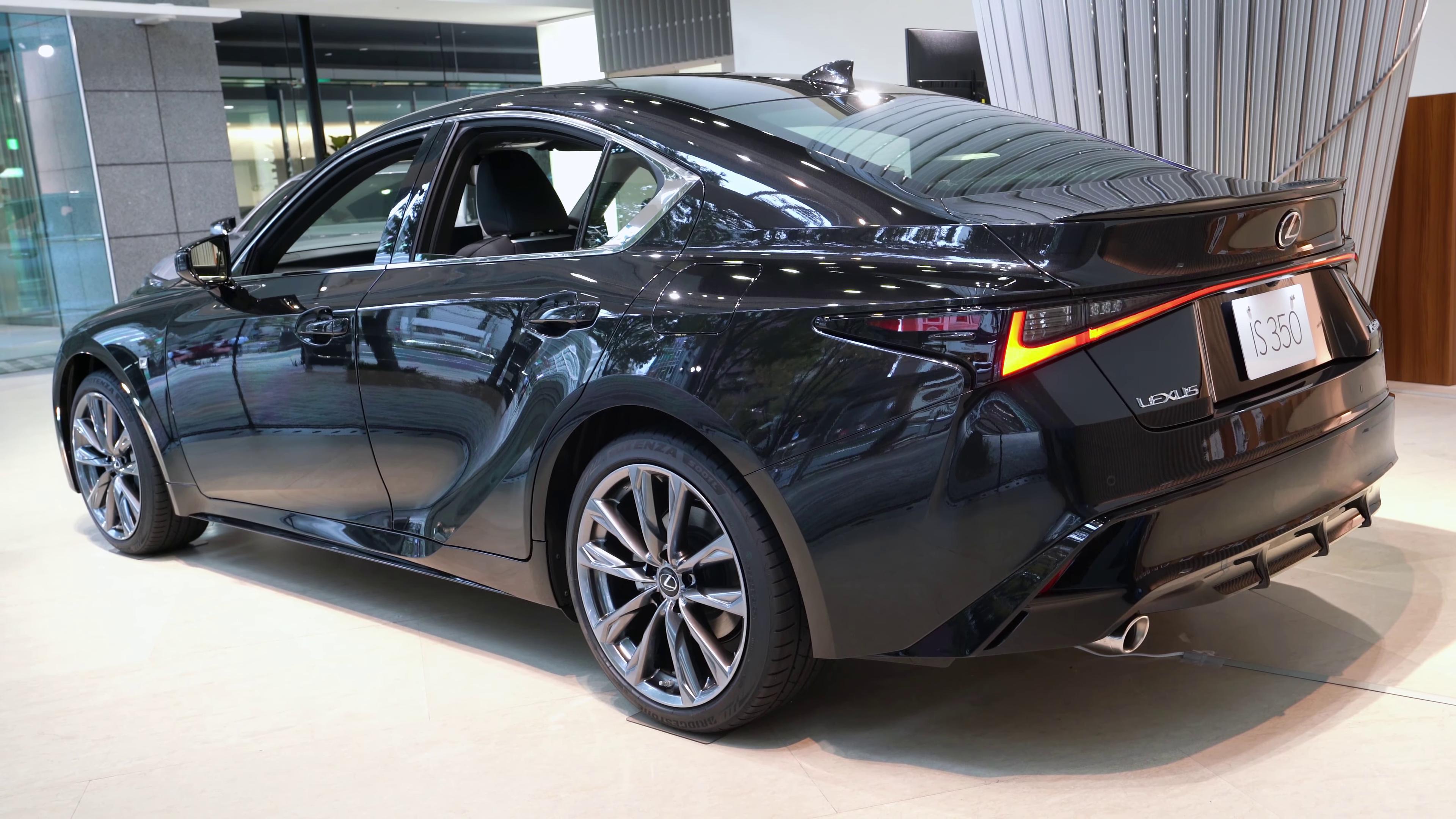 新款雷克萨斯is 350亮相:大排量自吸v6最后的疯狂