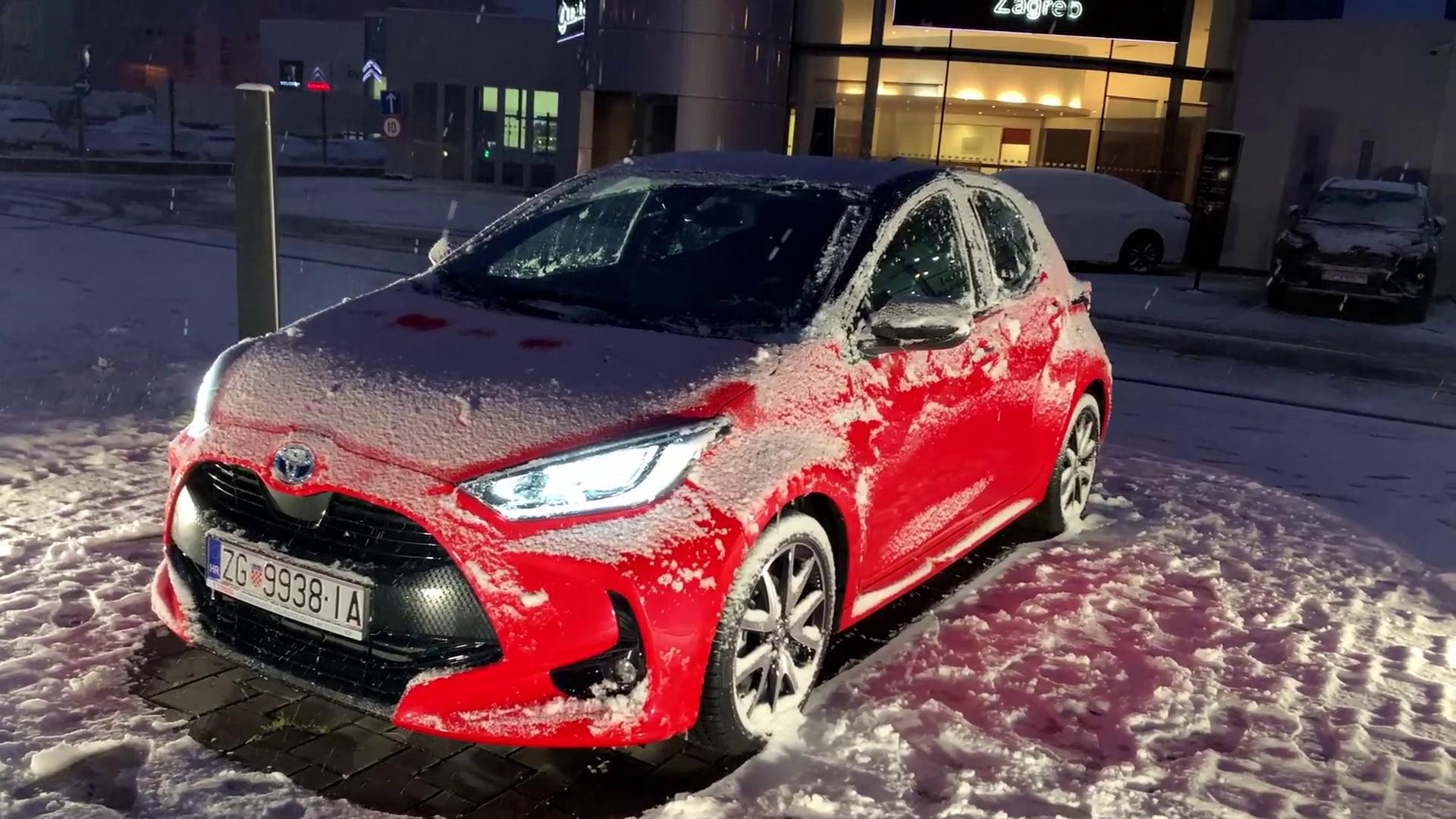 2021款新丰田雅力士 小巧帅气的suv!