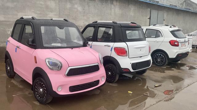 今日阳光m1,粉红色女士专用款代步车!不用牌照警察不管?