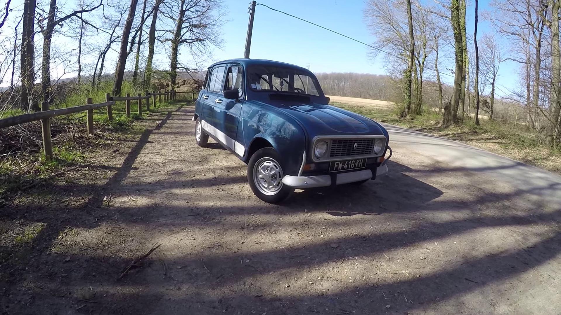 产于1987年的雷诺r4,比你年龄还大的老车,开起来照样顺溜