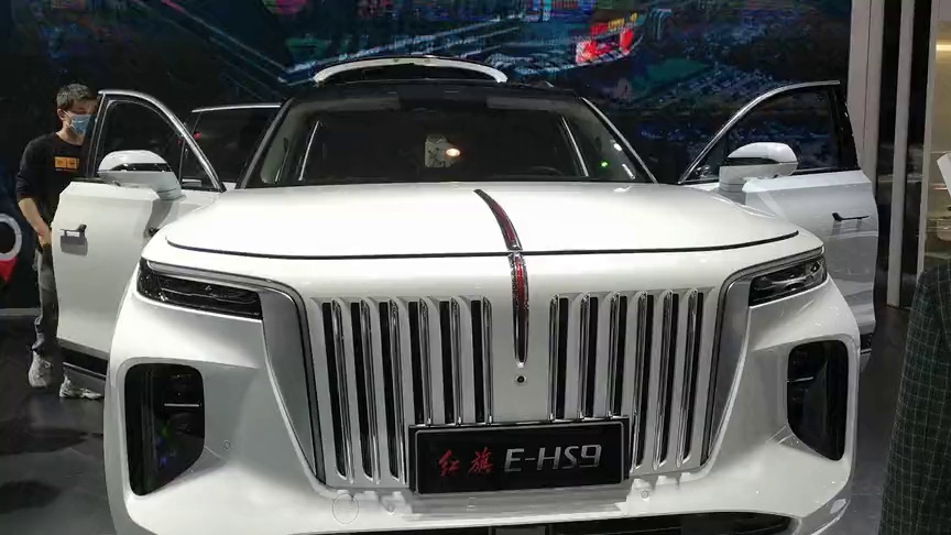 国产红旗,霸道无敌,我下次换车就换红旗.