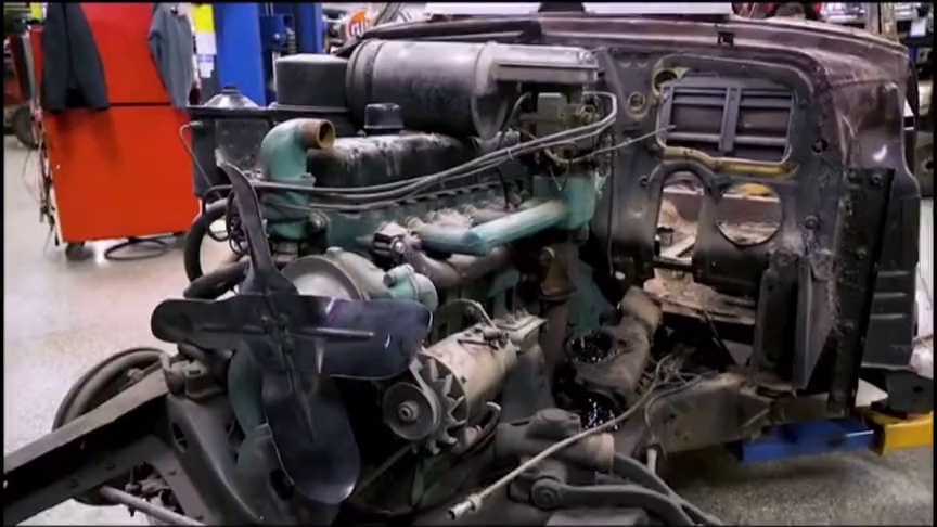 翻新修复老别克直列8缸发动机