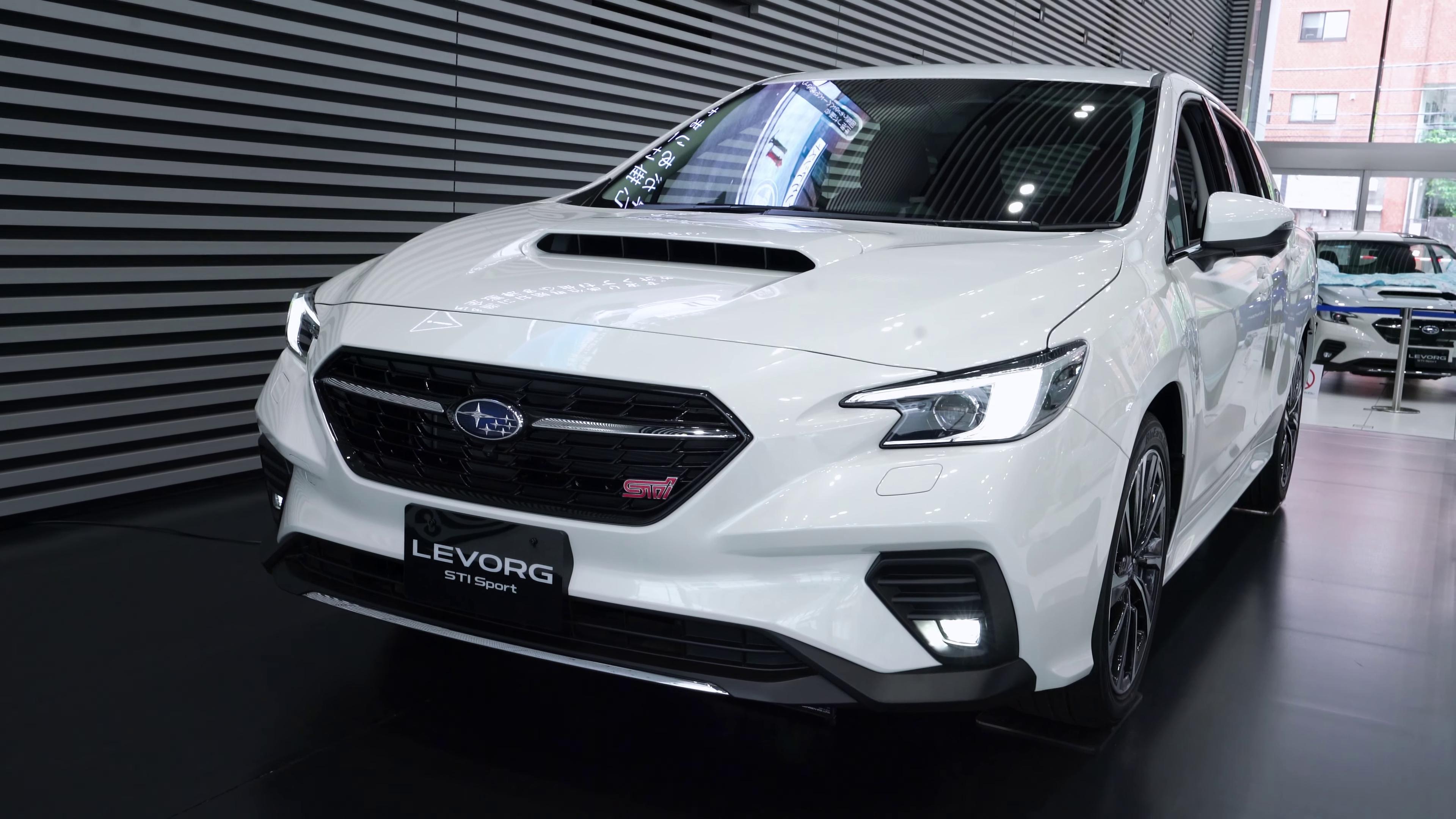 高清实拍斯巴鲁levorg sti sport ex,绕车介绍外观内饰