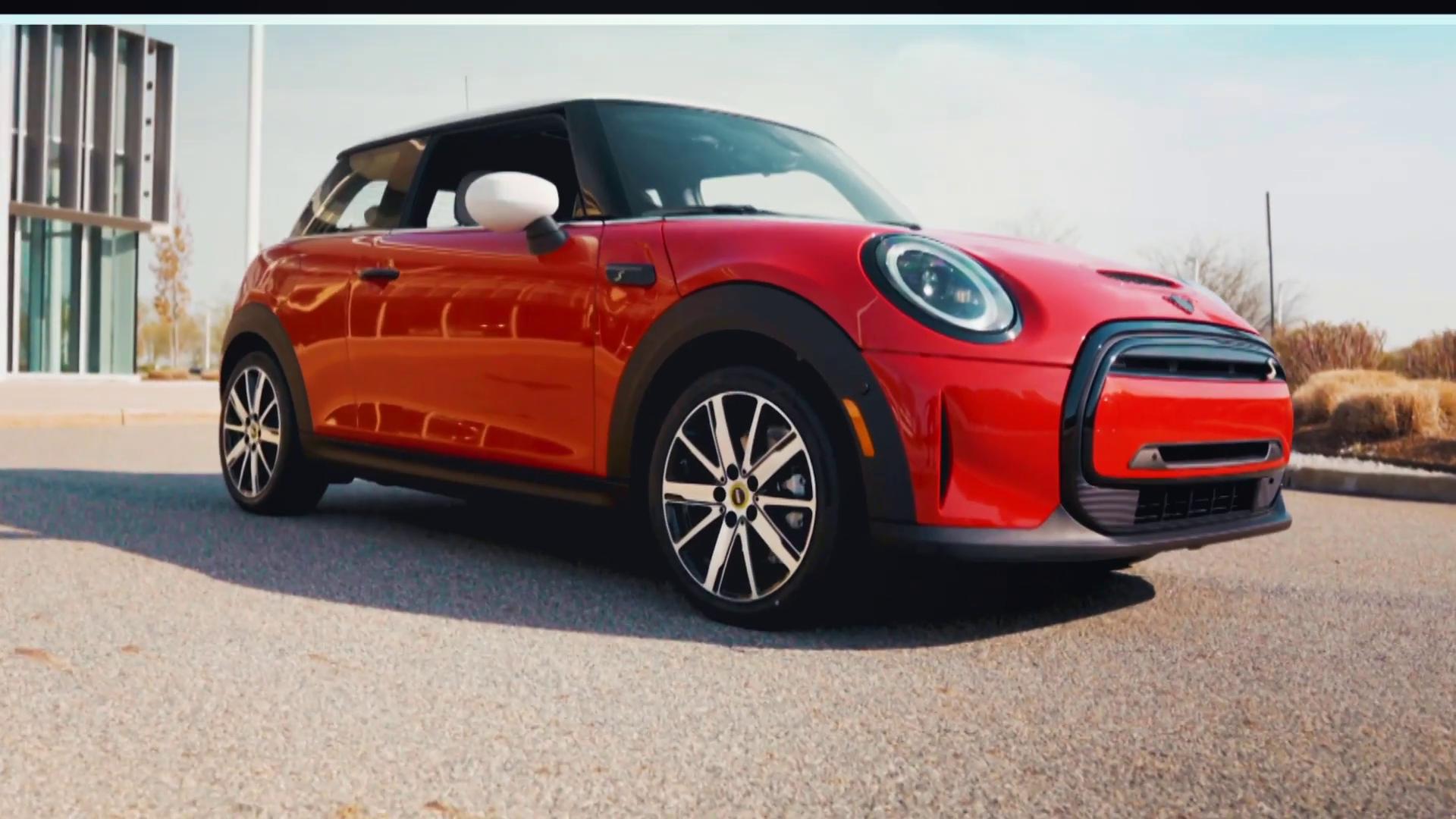 美国版宝马迷你 cooper se对外发布,绕车实拍展示外观内饰