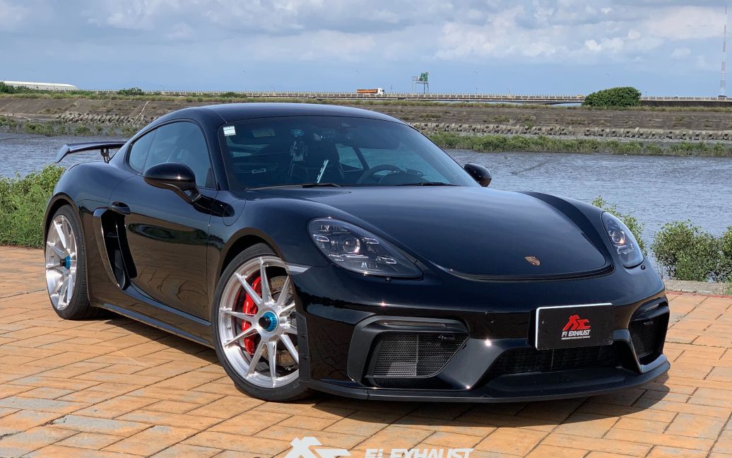 保时捷718 cayman gt4 完整 fi 排气声浪首发!
