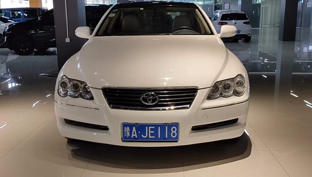 10年丰田锐志.2.