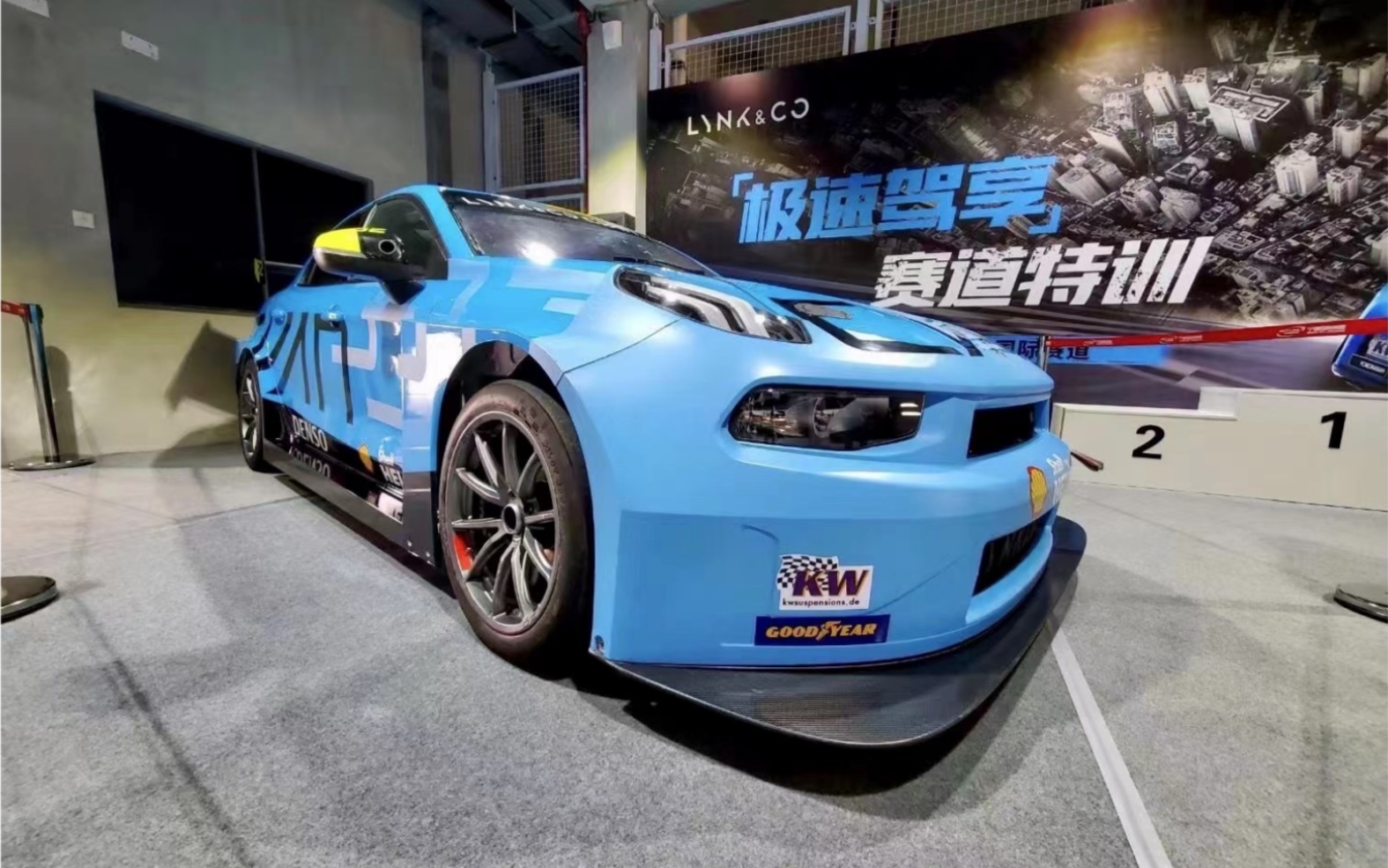 宁波国际赛车场-领克03改装车