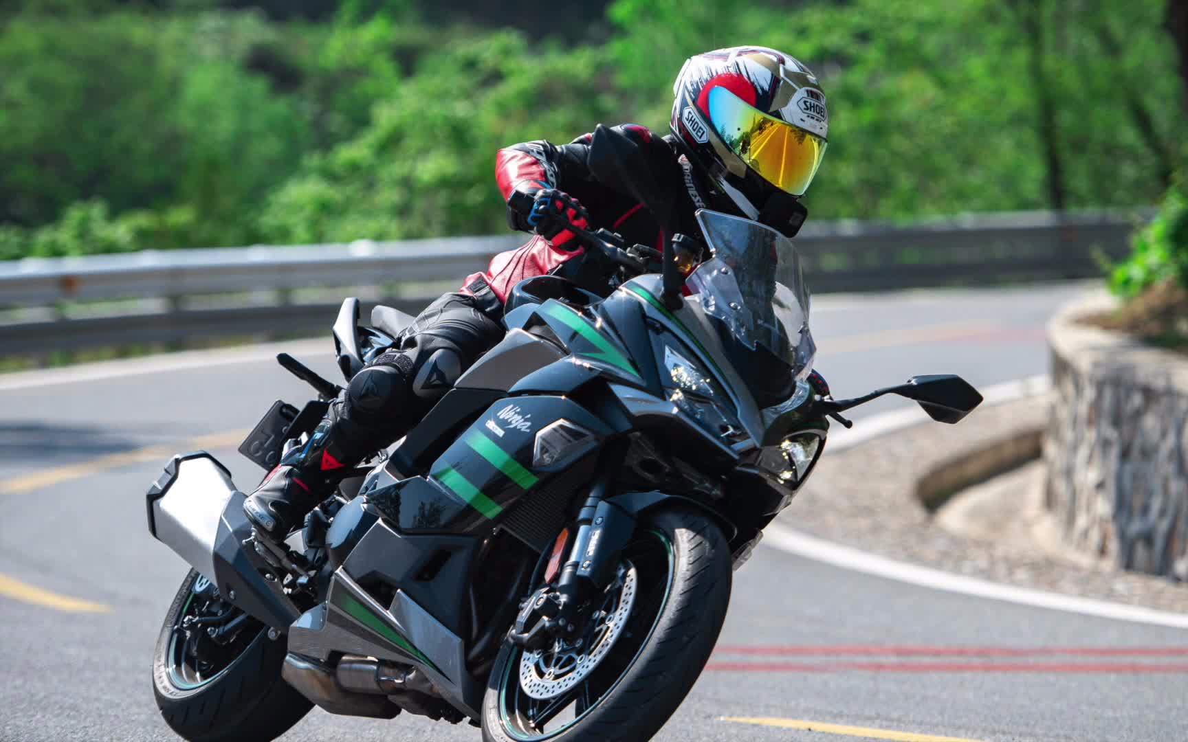 摩托日记 15 今天超越马奎斯,原地80度压弯儿