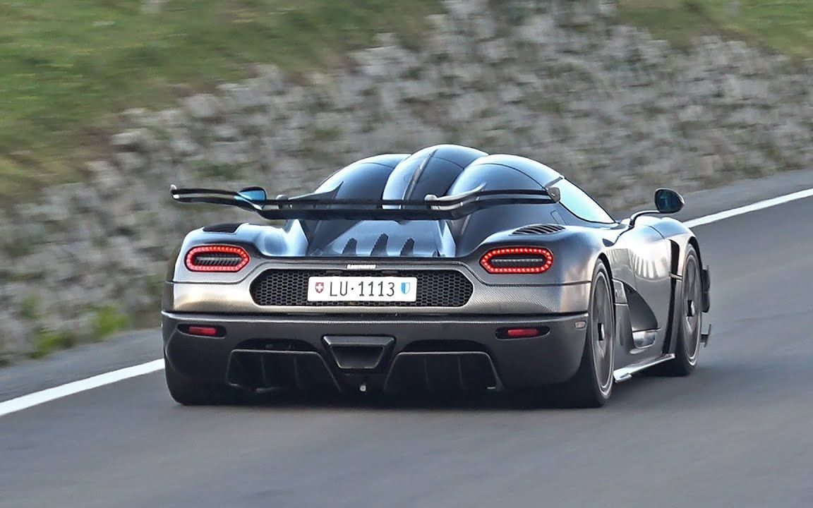 【街拍】科尼赛克one-1直线加速