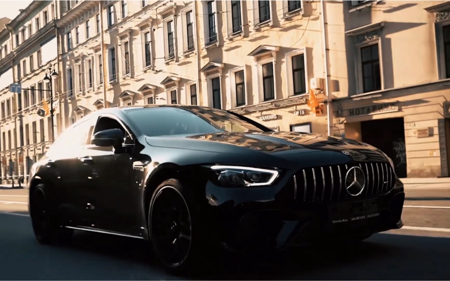 奔驰amg gt63s你觉得帕拉梅拉还香吗?