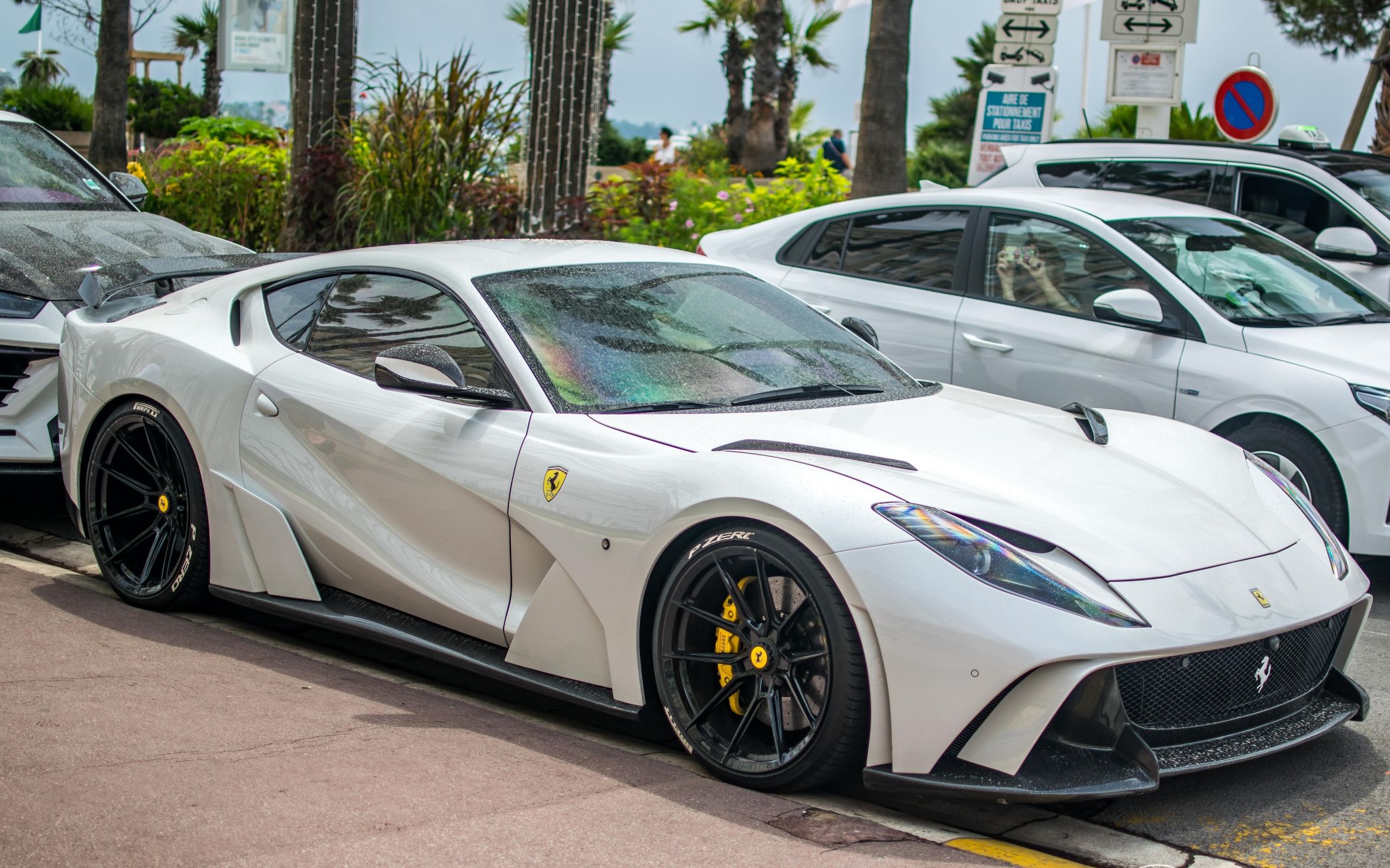 最好看的812改装套件novitec n-largo