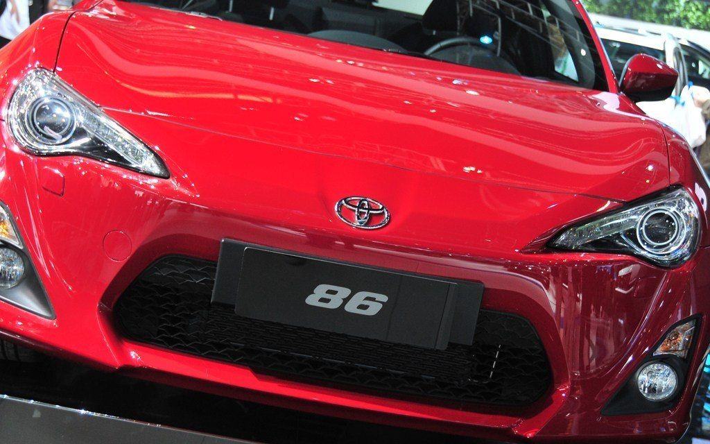 红色闪电 toyota gt-86